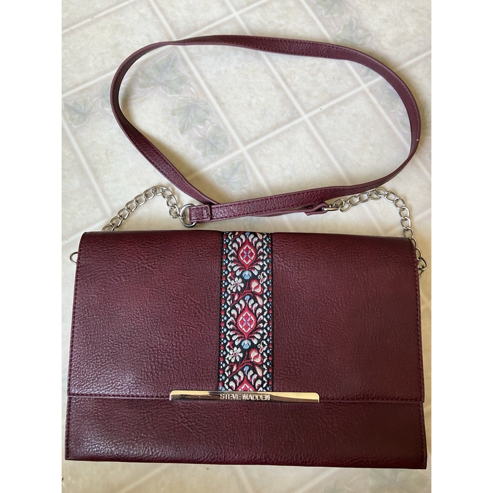 Steve Madden Burgundy‎ Crossbody Shoulder Bag W/ Silver Chain Strap Flat Purse